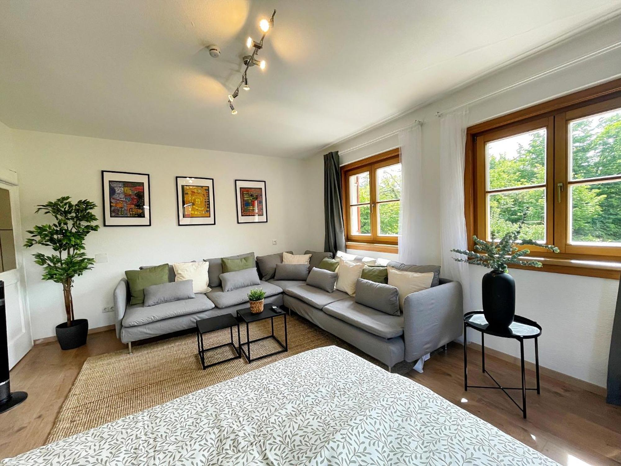 Family And Group Apartment *